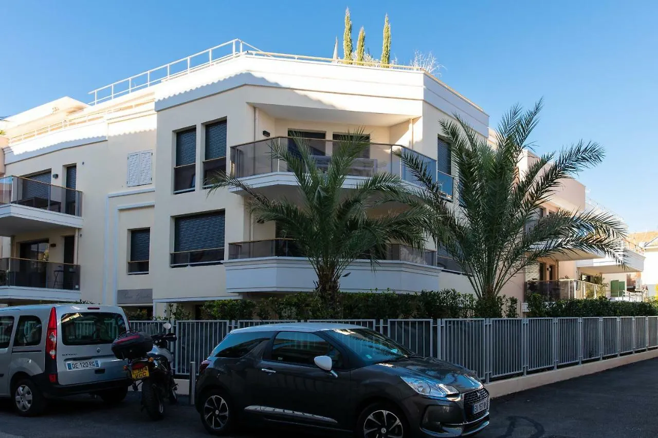 2-Br With Terrace And Pool In The Heart Of Palm Beach Cannes